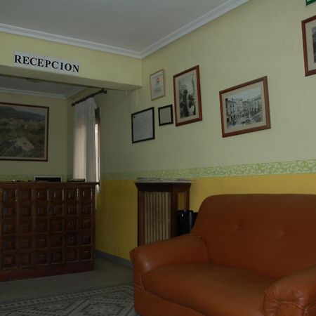 Hostal Residencia Castilla Cuenca  Exteriör bild